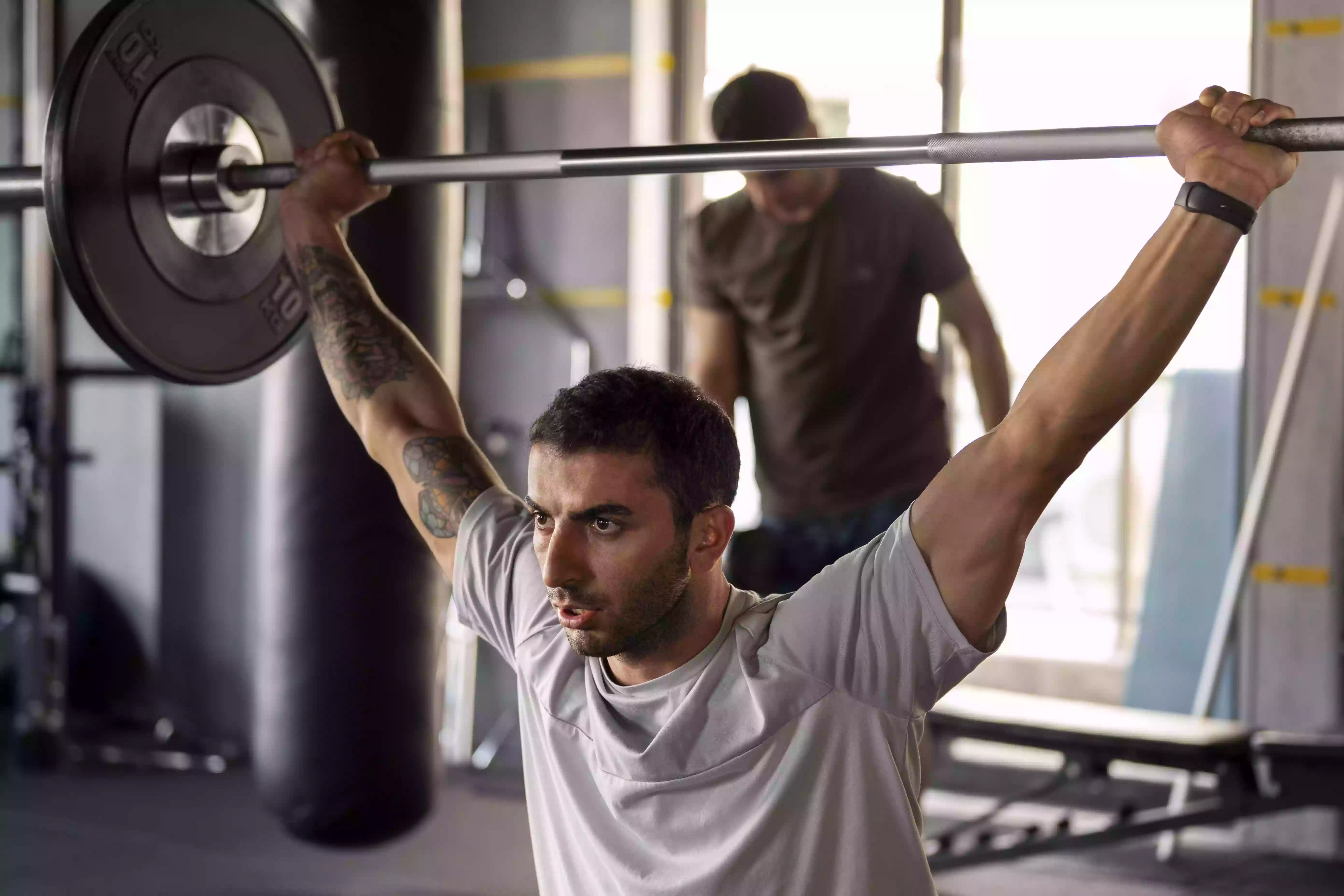 What is Functional Strength Training and How It Transforms Your Body？